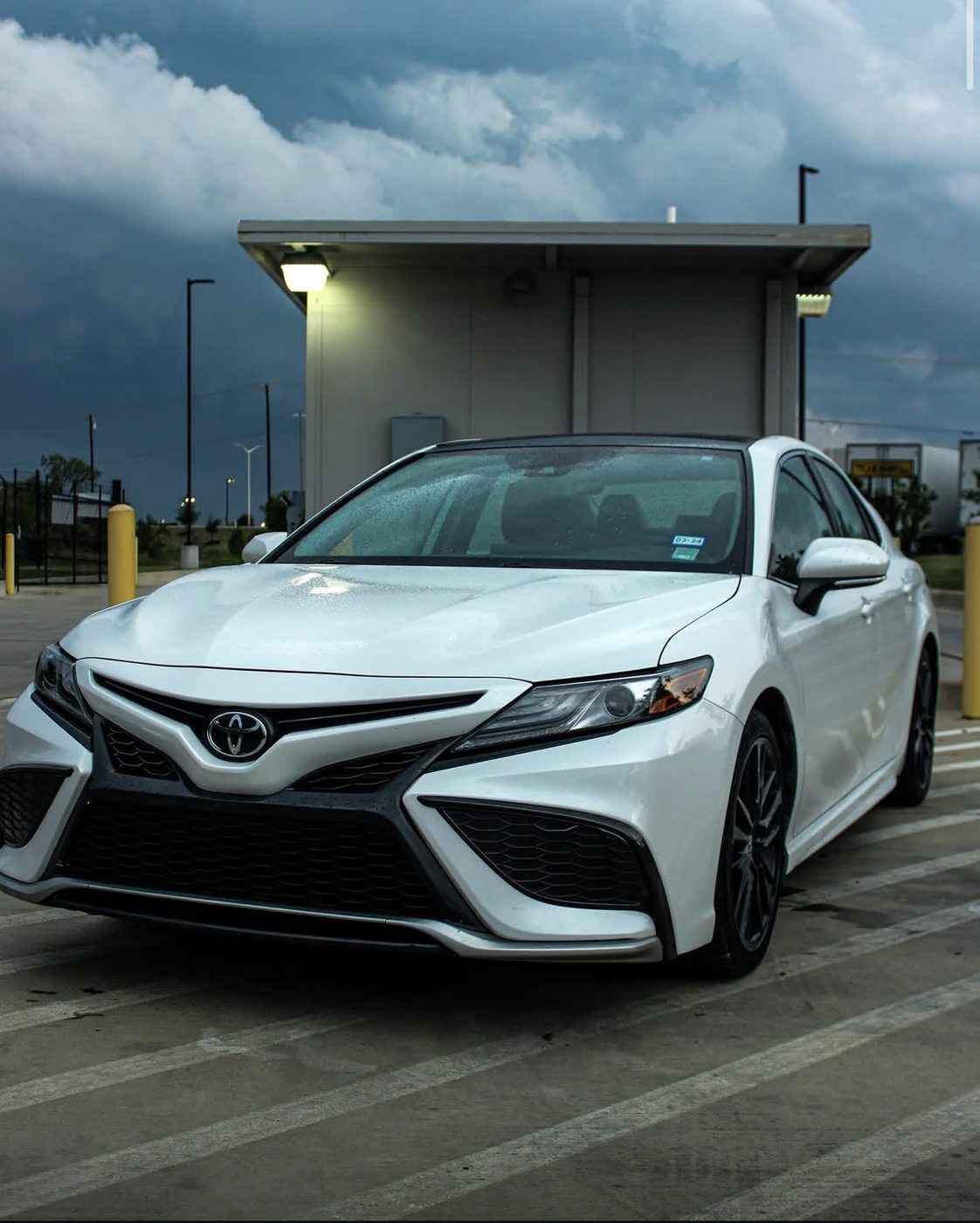 White Toyota Camry exterior detail